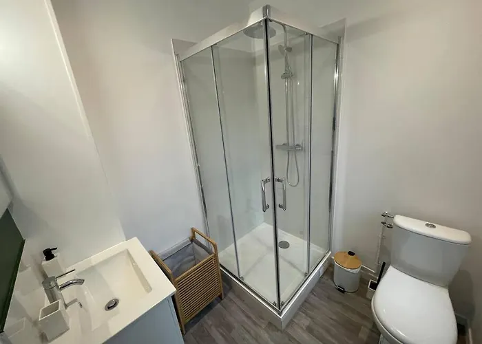 Apartment Petunia - - Proche Centre Avec Jardin *